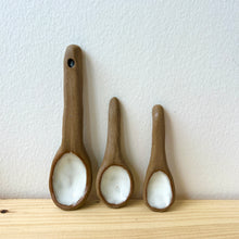 Load image into Gallery viewer, Linen Spoon-2
