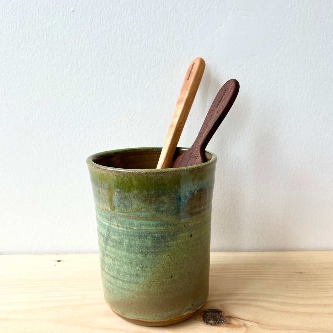 Utensil Holder-Lichen