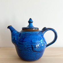 Load image into Gallery viewer, Teapot-Laurel
